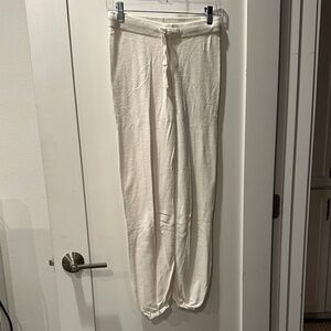 Barefoot Dreams Cream Joggers